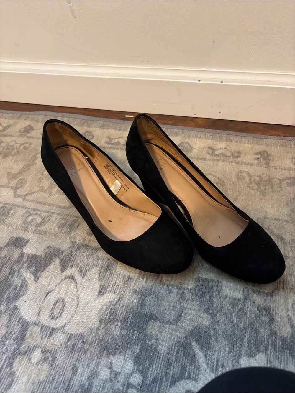 a new day Black Suede Low Heel Pumps